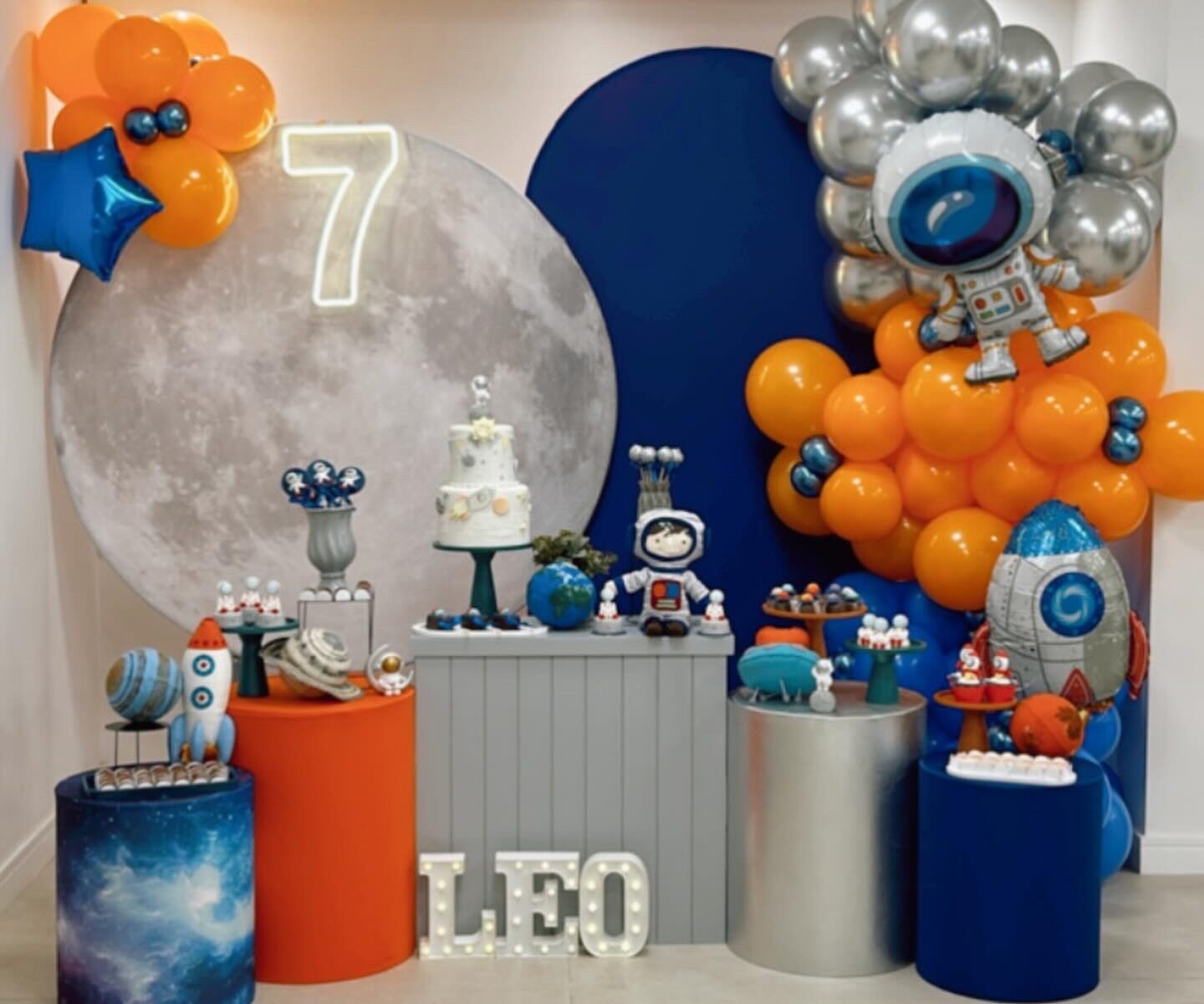 ideias criativas decoração festa astronauta infantil