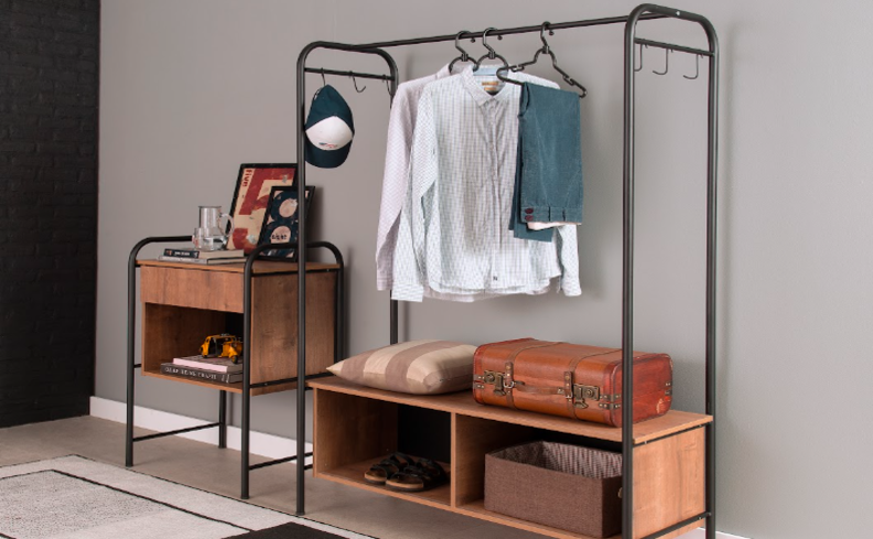 decorar arara de roupas estilo industrial
