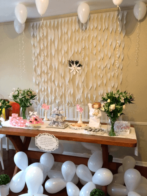 ideias criativas decoração teto papel crepom