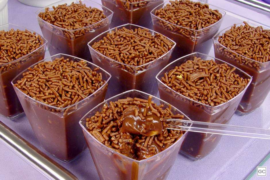 decoração docinho pronta versus faça você mesmo