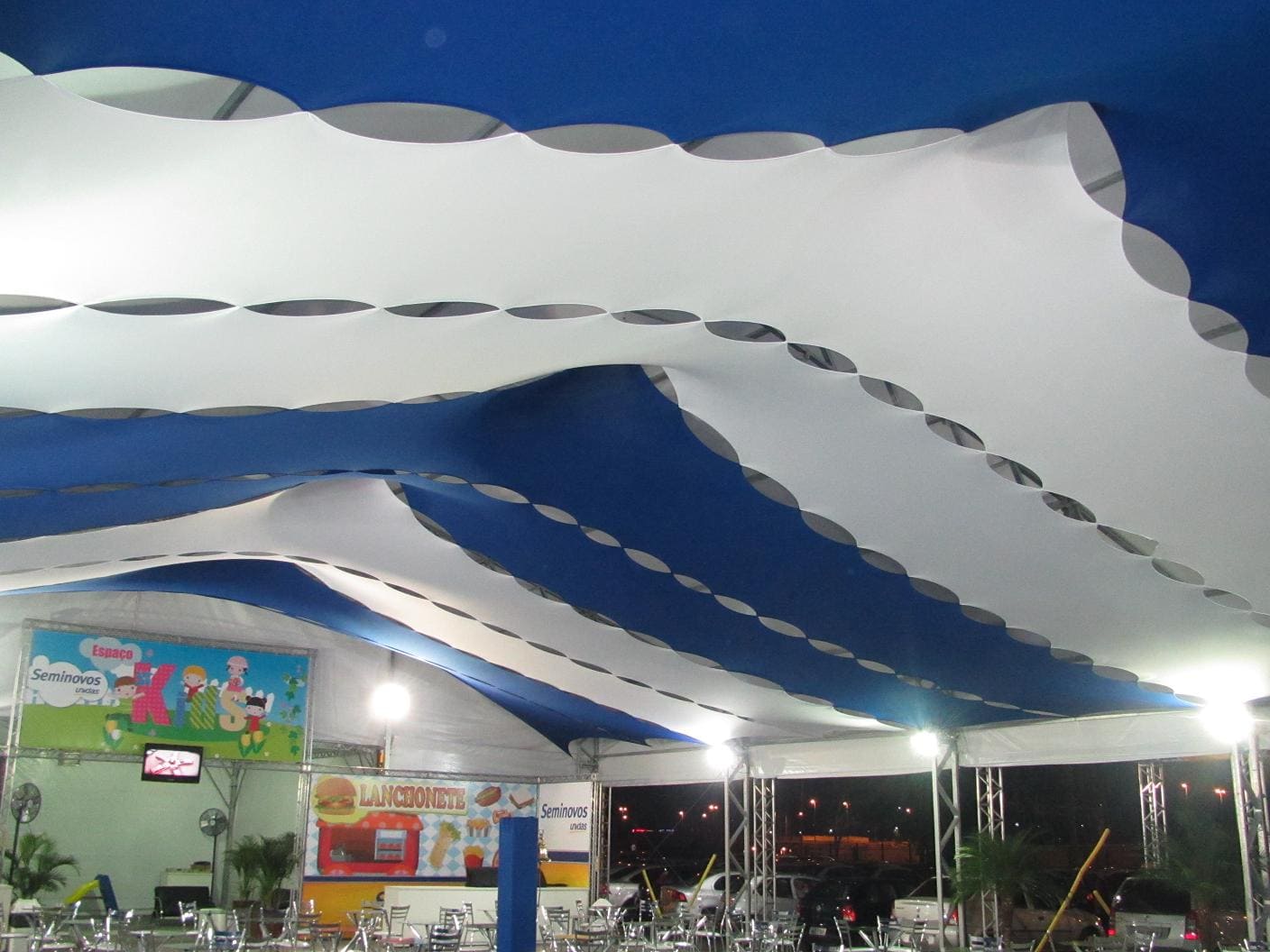 tnt voal ou jacquard qual melhor tecido para festa