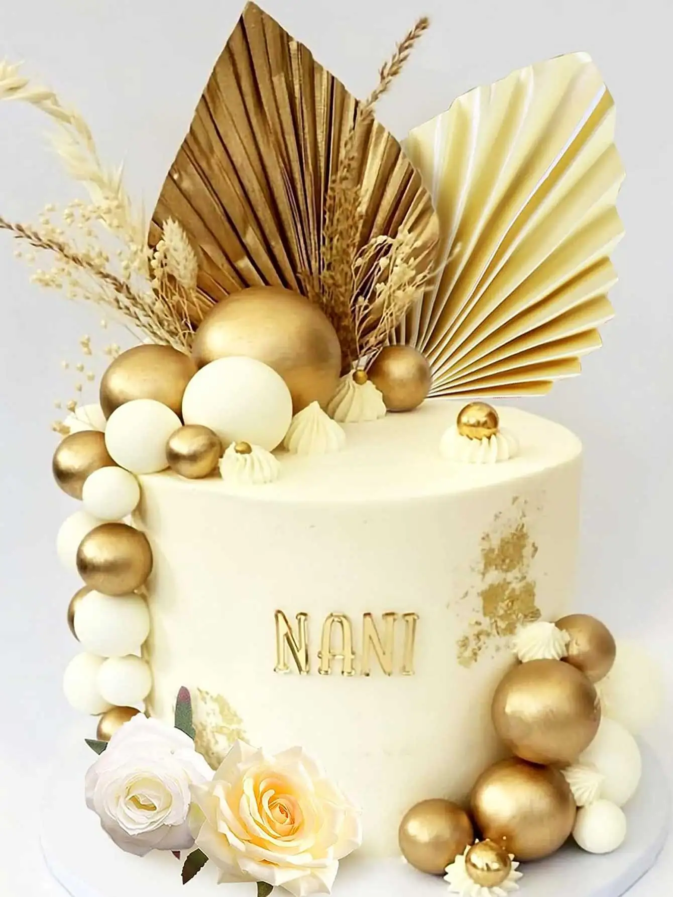 ideias bolo branco dourado eventos
