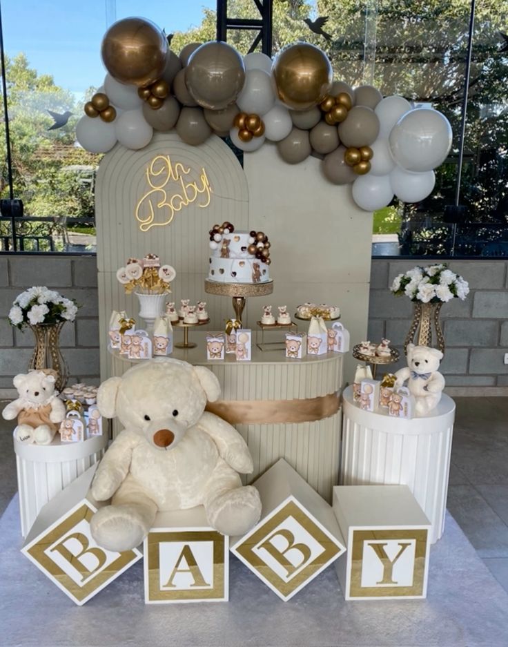 ideias decoração chá revelação branco simples e elegante