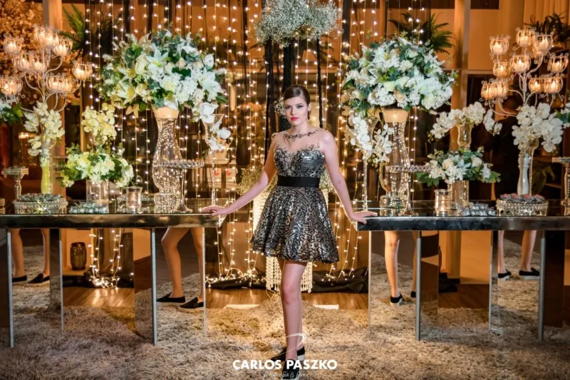 decoração minimalista versus rústica festa empresa