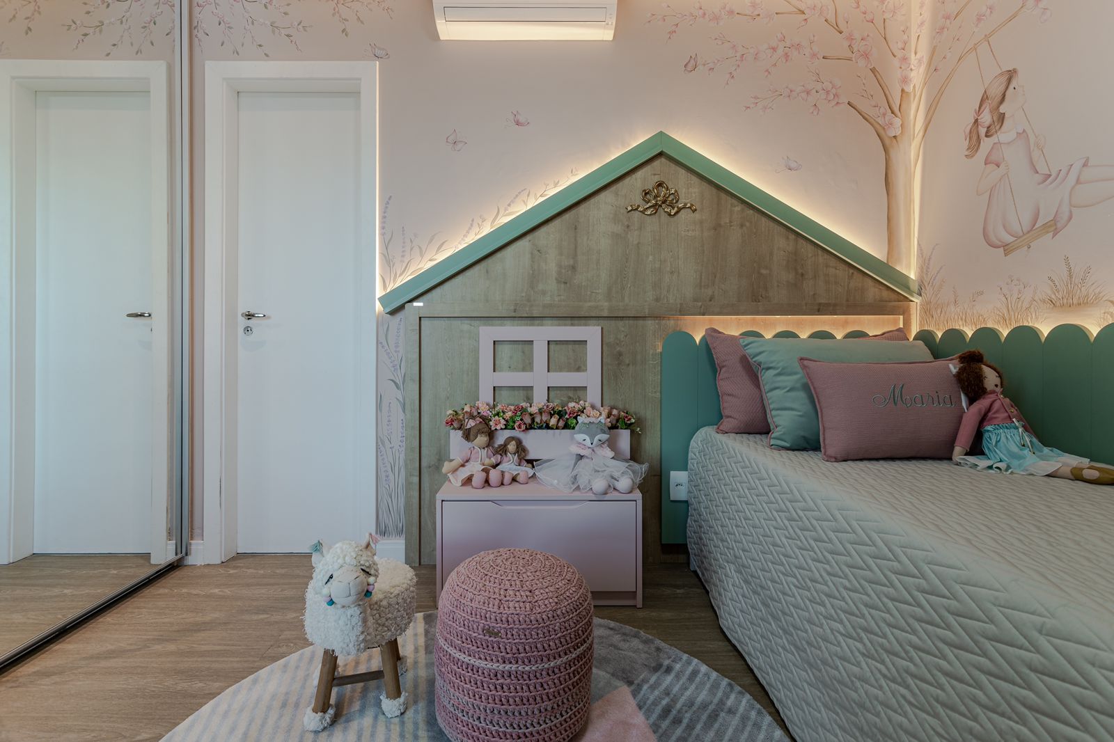 erros comuns decorar quarto feminino pequeno