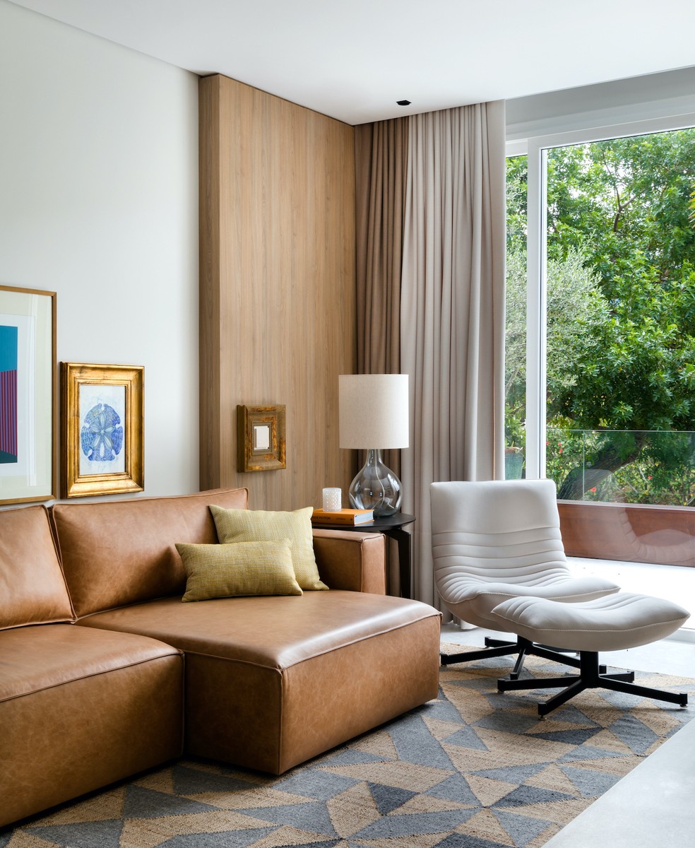 sofá caramelo versus sofá marrom qual escolher