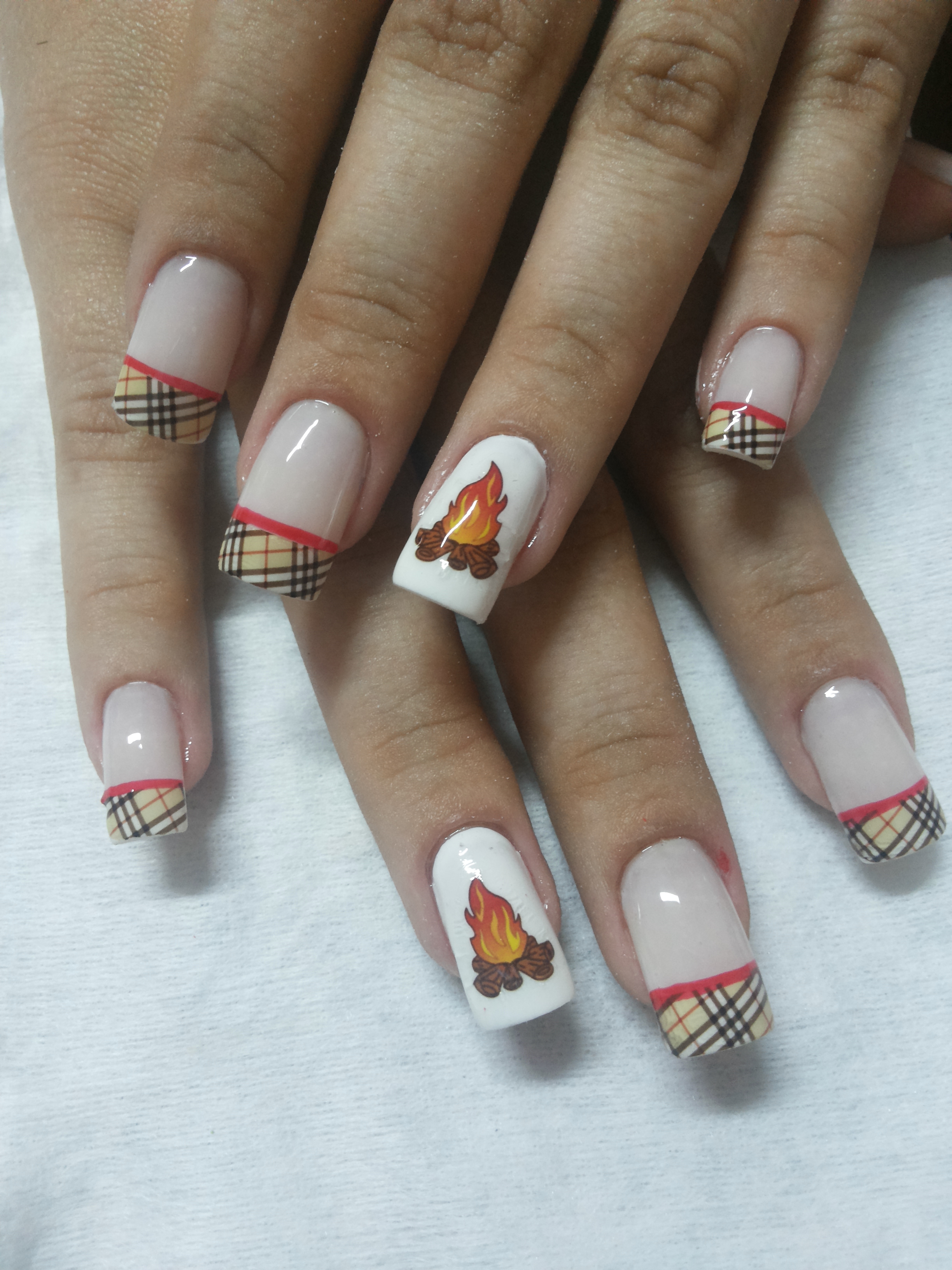 decoração de unha em gel para são joão