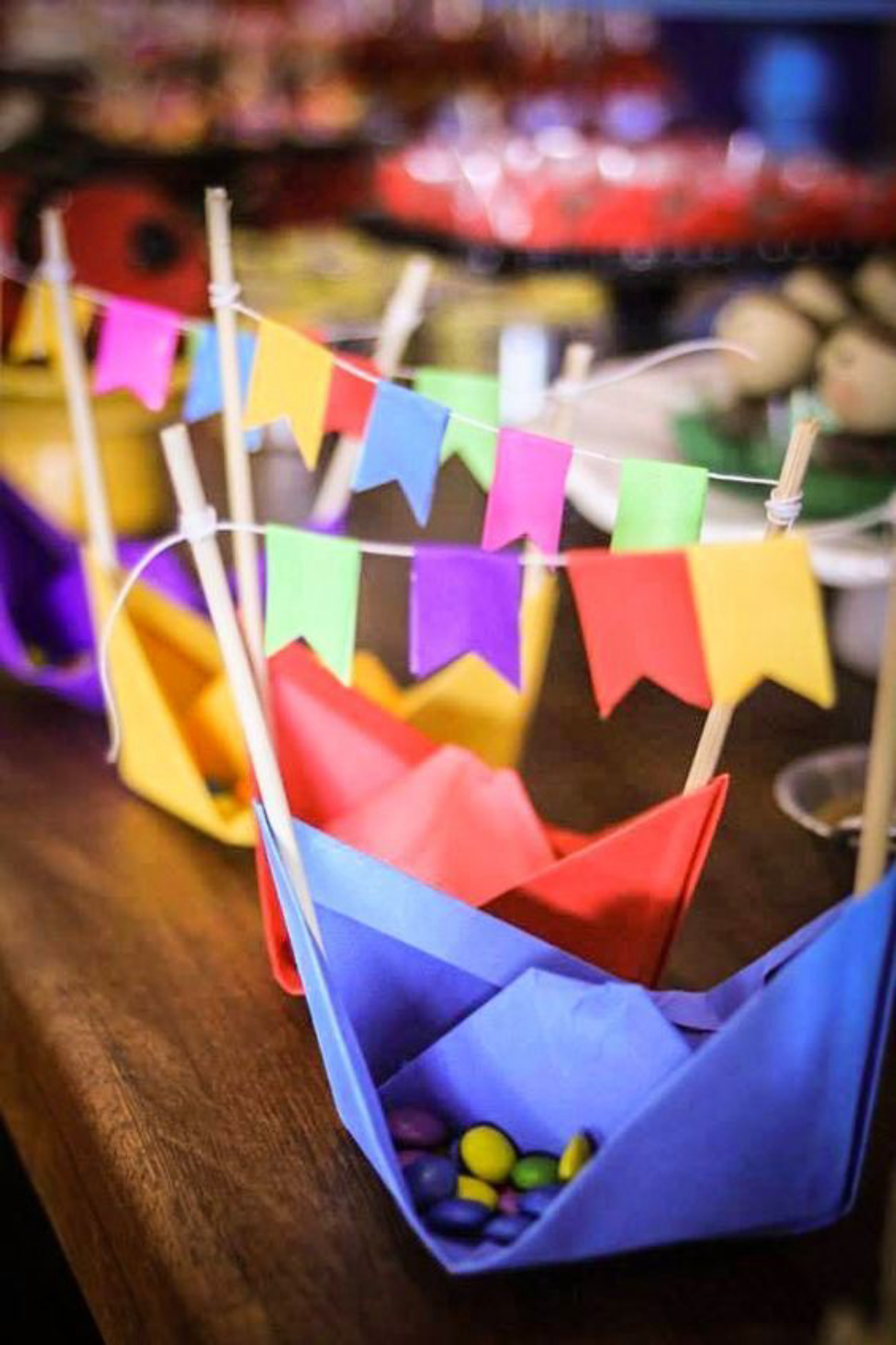 como economizar decoracao festa junina papel