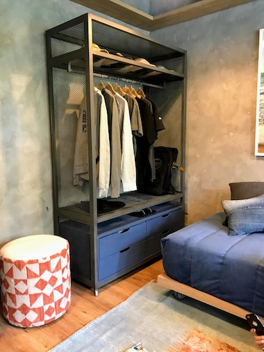 como decorar guarda roupa gastando pouco