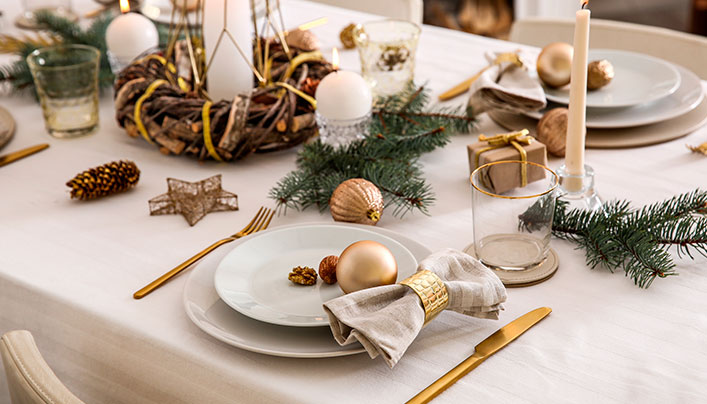 decoração mesa reveillon dourado ou prata qual escolher