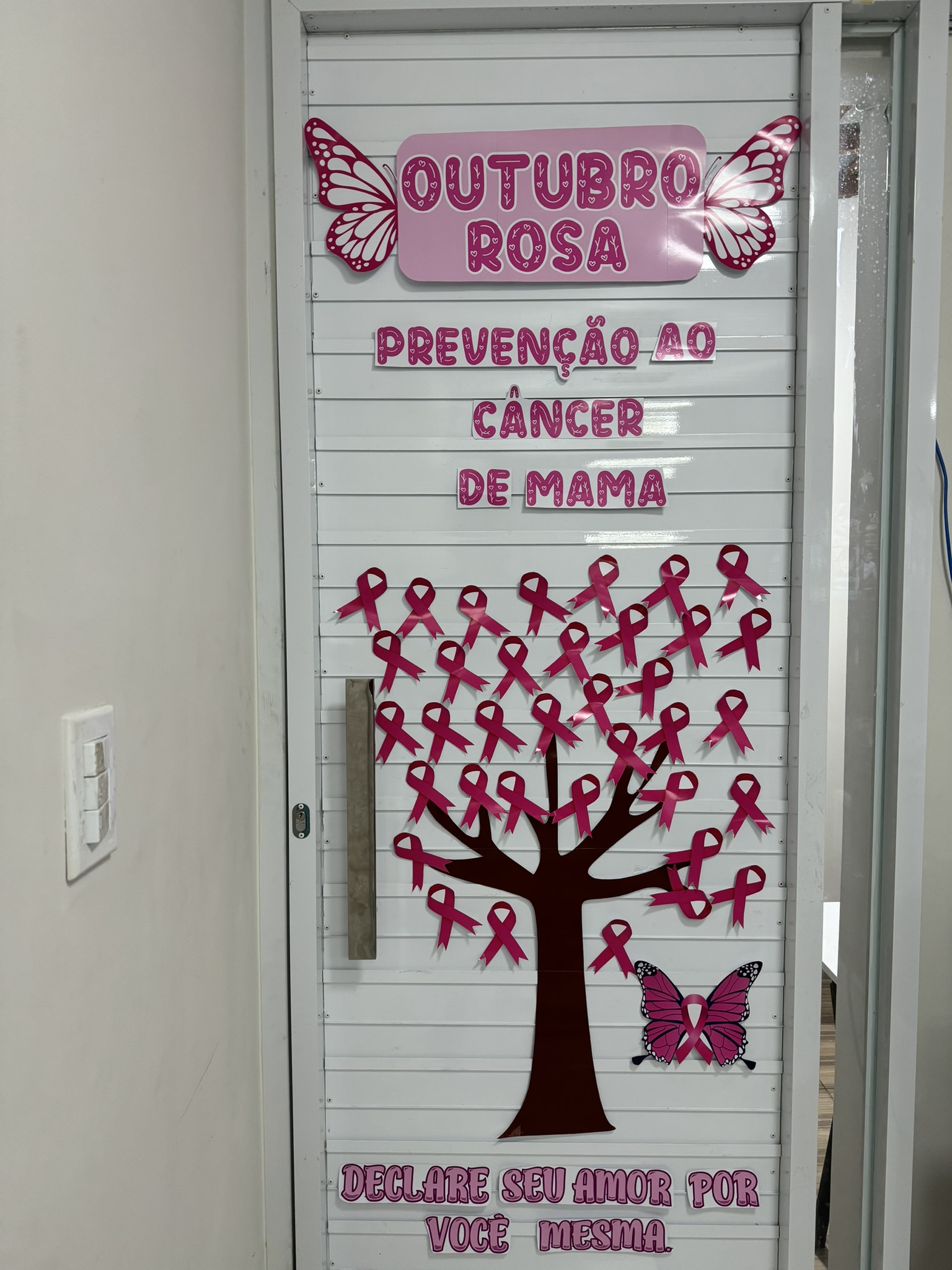 decoração outubro rosa ubs