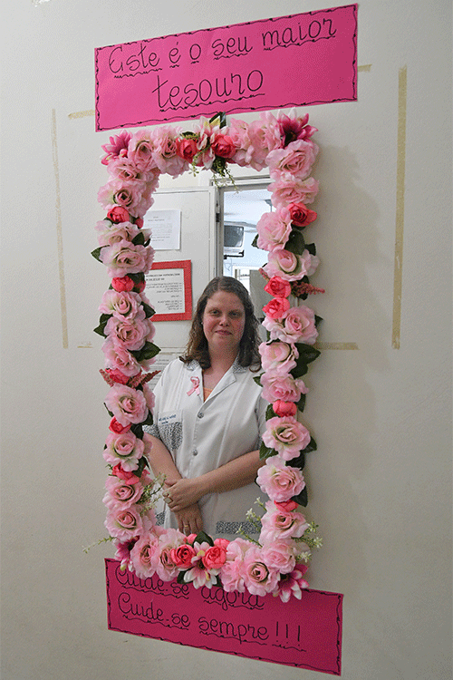 como fazer painel asas prevencao outubro rosa ubs