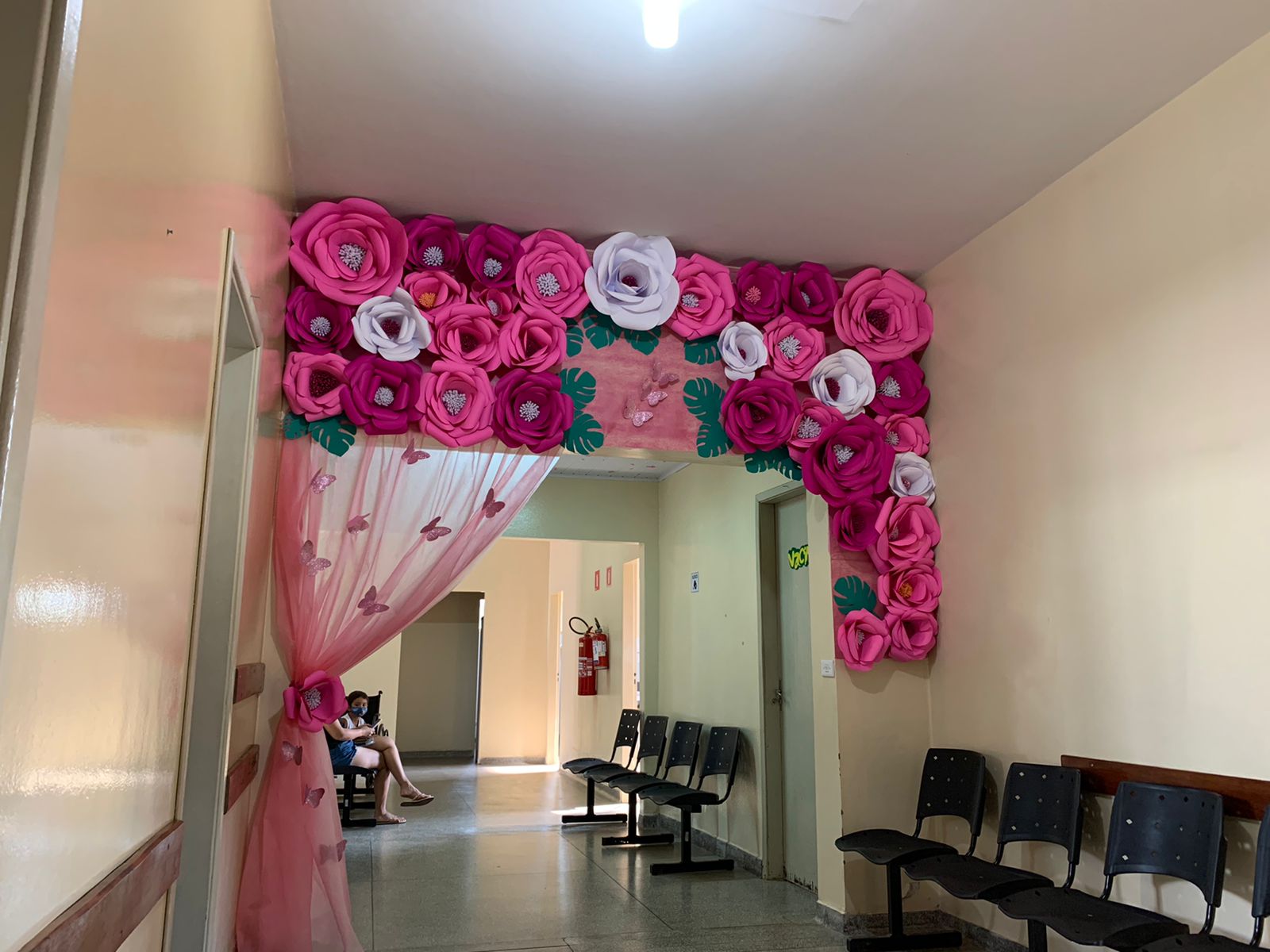 ideias criativas decoração outubro rosa ubs