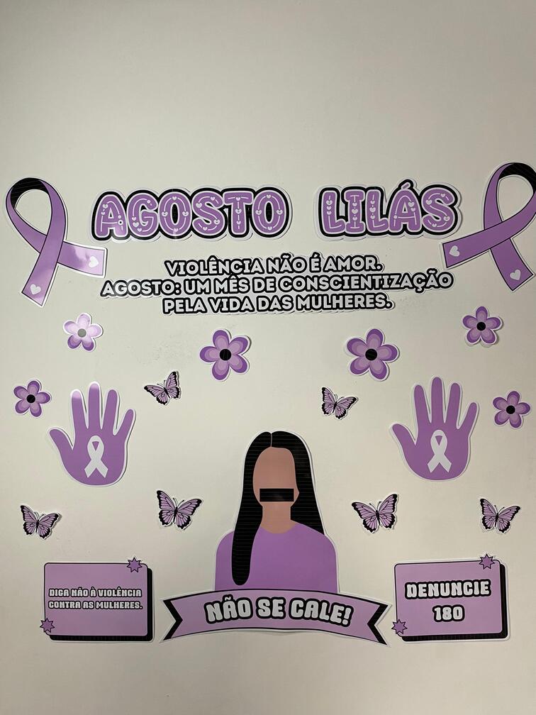 ideias criativas painel agosto lilas