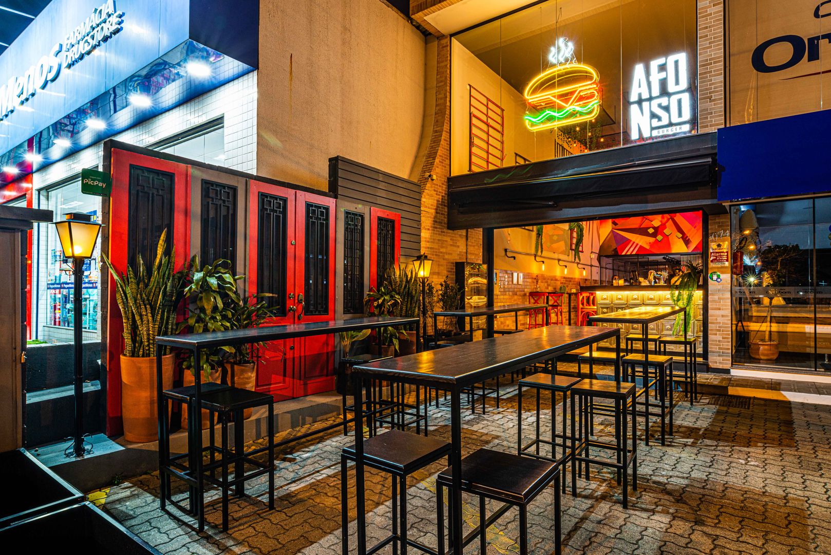 erros comuns na decoração de hamburguerias pequenas e como evitar