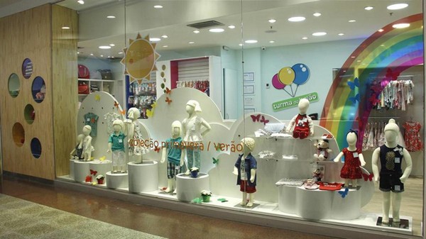 ideias criativas decoração loja infantil