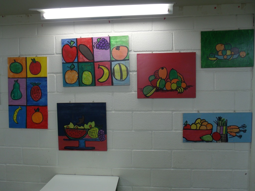 melhores materiais decoração refeitório infantil EVA ou MDF