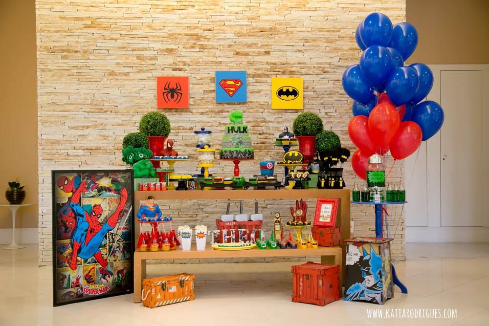 decoração simples do homem-aranha