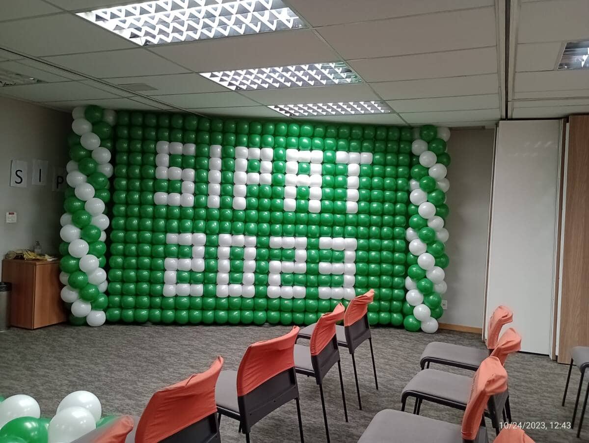 decoração sipat com balões
