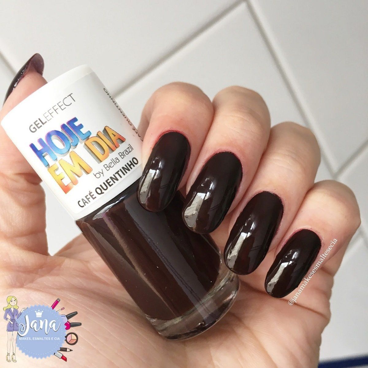 Como escolher o tom de marrom ideal para sua pele