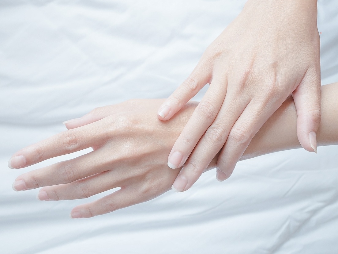 o que causa formigamento nas mãos e pés falta de vitamina D