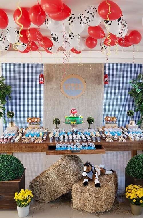 фермерская вечеринка люкс против простой, что выбрать