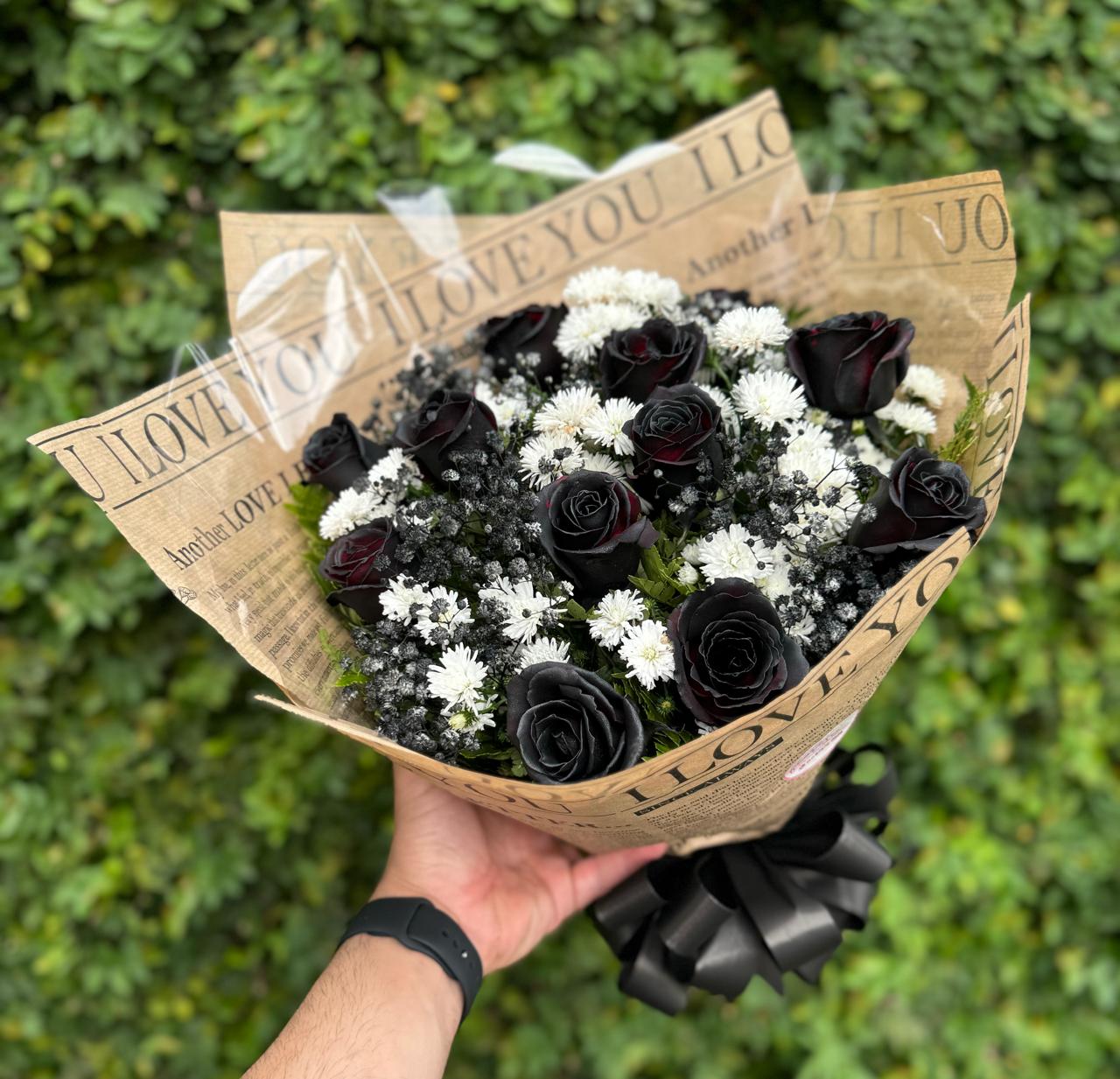 flores para decoração preta