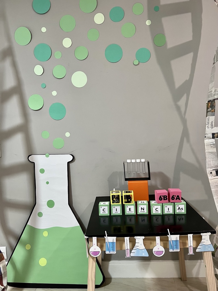 ideias decoração feira de ciencias quimica