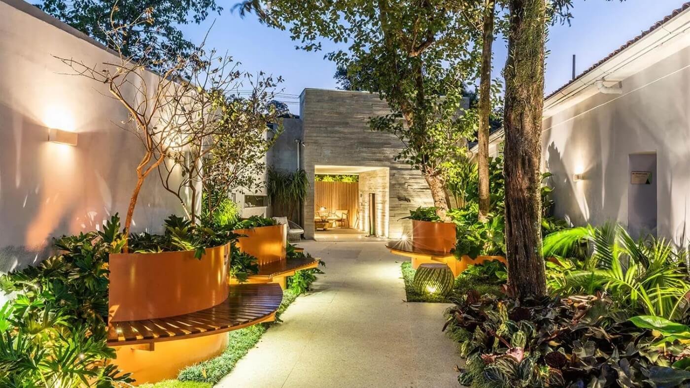 Como escolher a temperatura de cor ideal para seu jardim