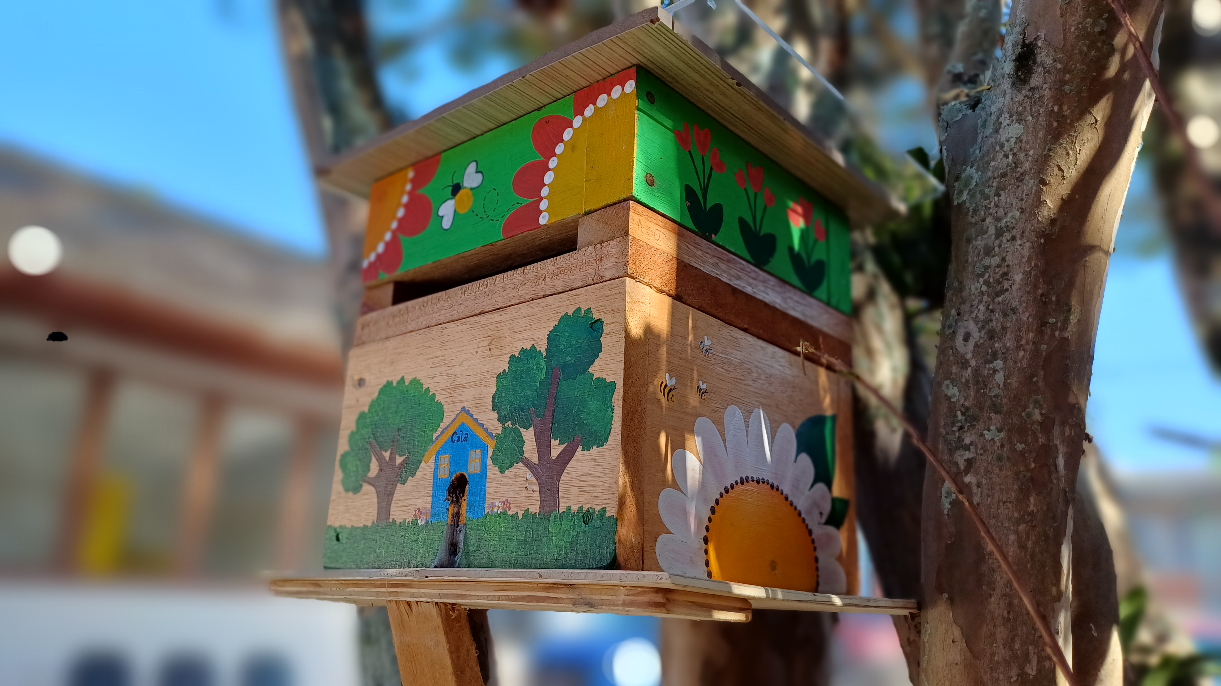 Guia completo de plantas melíferas para seu jardim