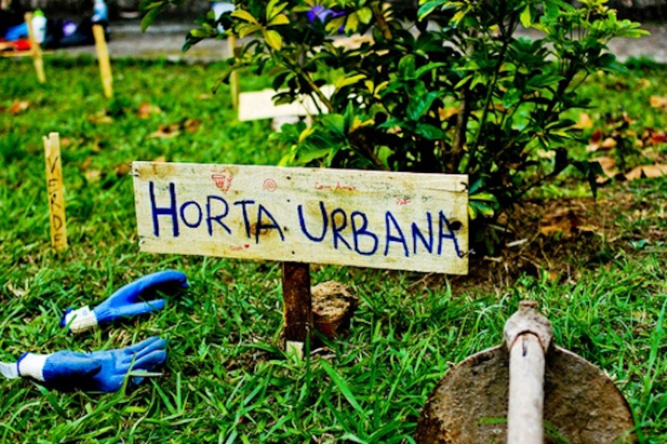 Projetos de hortas urbanas inspiradores pelo Brasil