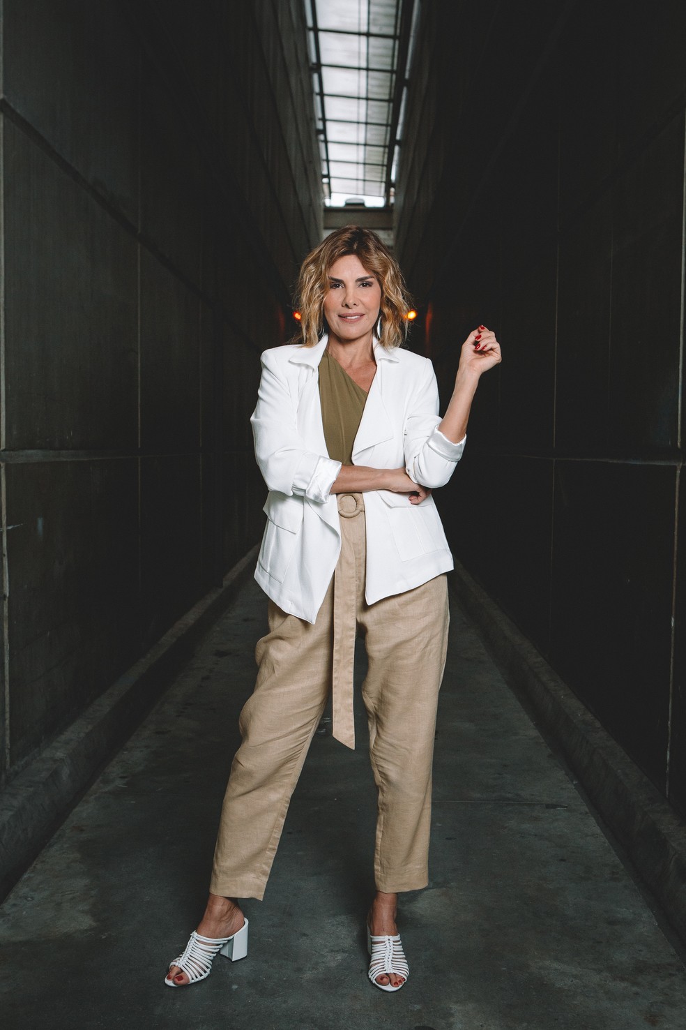 5 looks blazer branco noite para arrasar