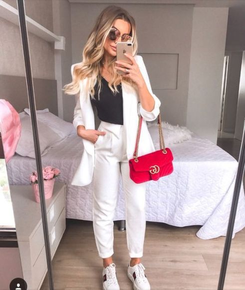 blazer branco vs blazer preto qual escolher para noite