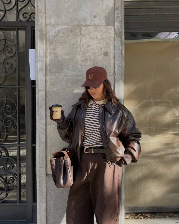 bone preto aba reta ou curva qual o melhor para seu estilo