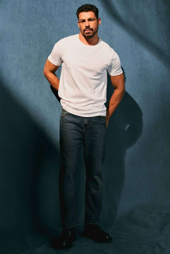 melhores looks com camisa branca e calça jeans para arrasar