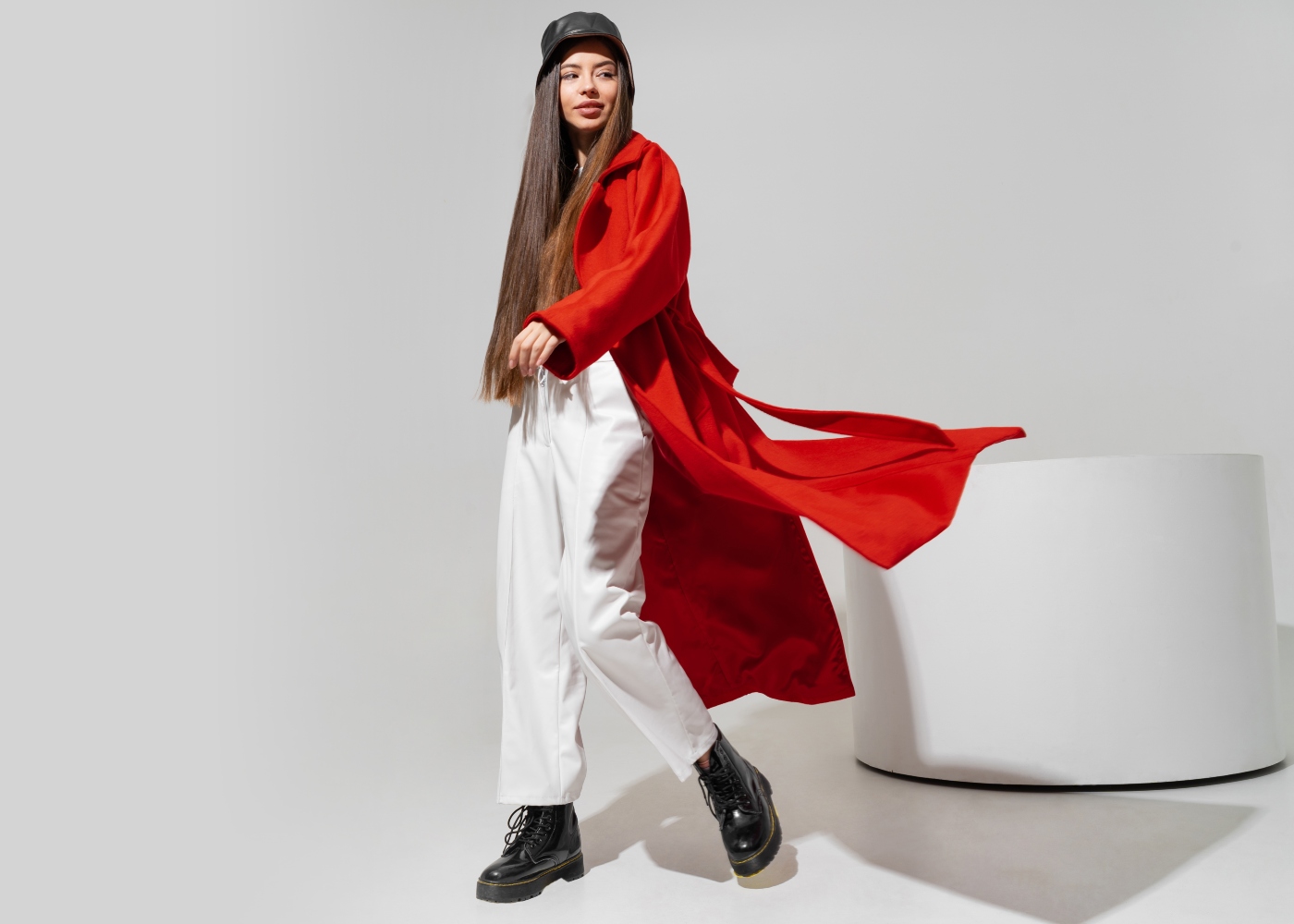 como combinar meia calça vermelha no inverno