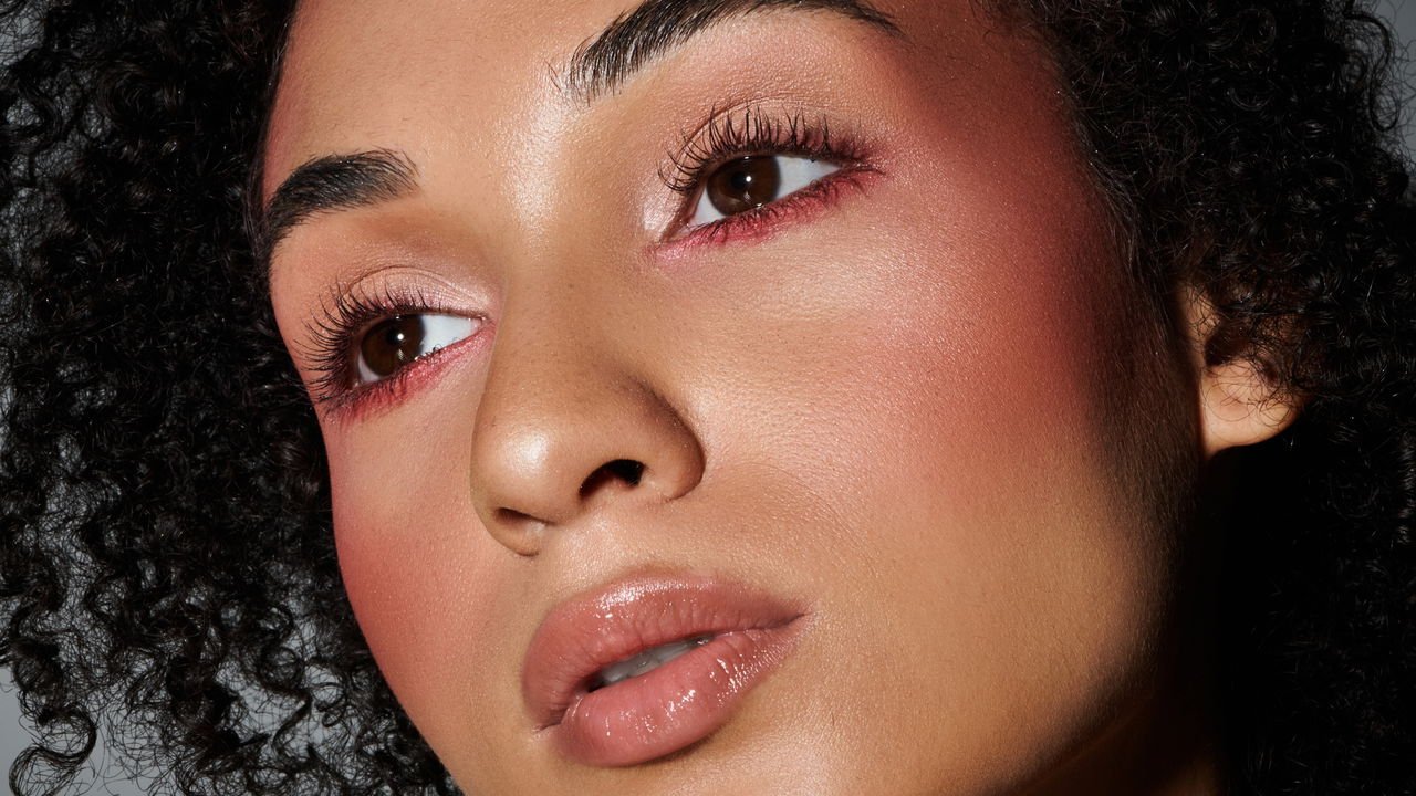 blush cremoso ou em pó qual o melhor para pele oleosa