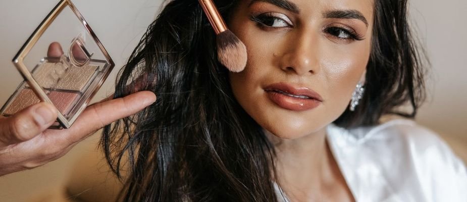 quanto custa maquiagem debutante azul profissional