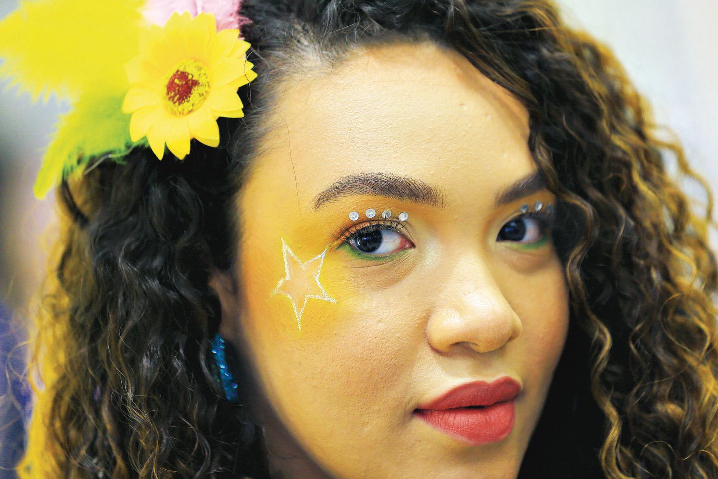 erros comuns maquiagem desfile como evitar