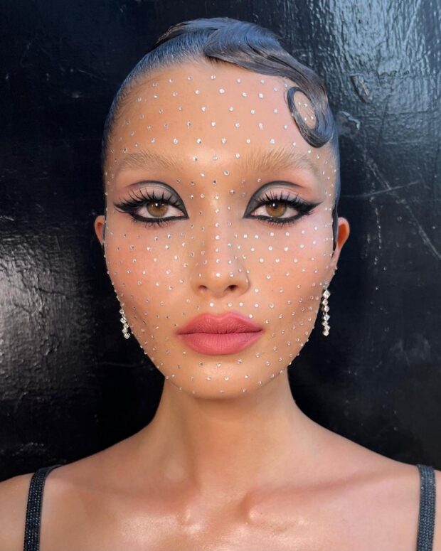 erros comuns maquiagem desfile como evitar