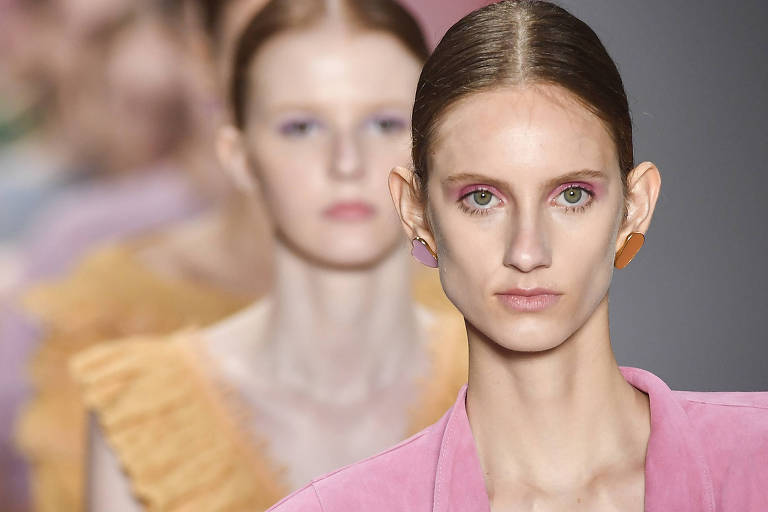 como fazer pele de porcelana para passarela