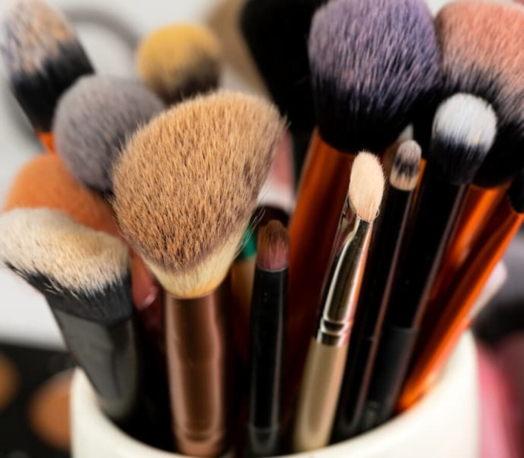 top 10 pincéis maquiagem profissional indispensáveis