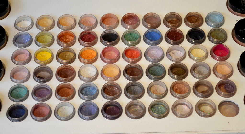 como evitar erros ao escolher nome de loja de maquiagem