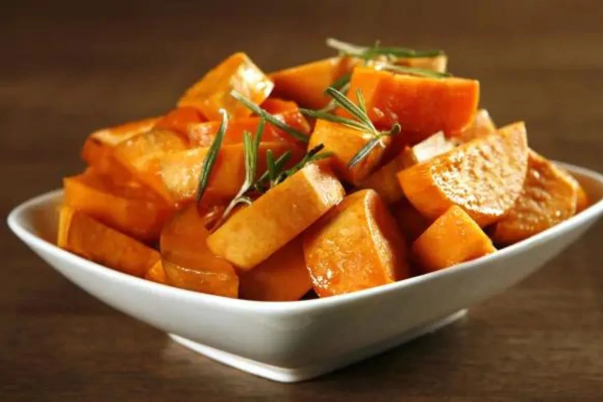 1. Vitamina A: Guia Completo de Fontes e Benefícios
2. Retinol vs. Betacaroteno: Entenda as Diferenças
3. Como Suplementar Vitamina A de Forma Segura?
4. Alimentos Ricos em Vitamina A para uma Dieta Equilibrada
5. Vitamina A no SUS: Conheça o Programa Nacional de Suplementação