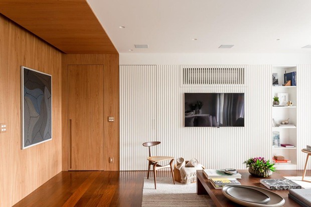 Guia Completo: Preços de Painéis de Aroeira e Peroba Rosa no DF