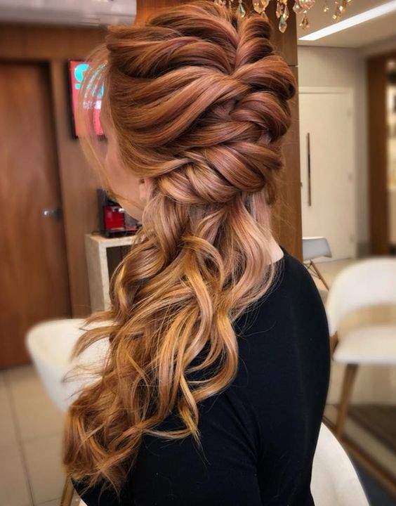 penteado semi preso ou coque para festa de 15 anos