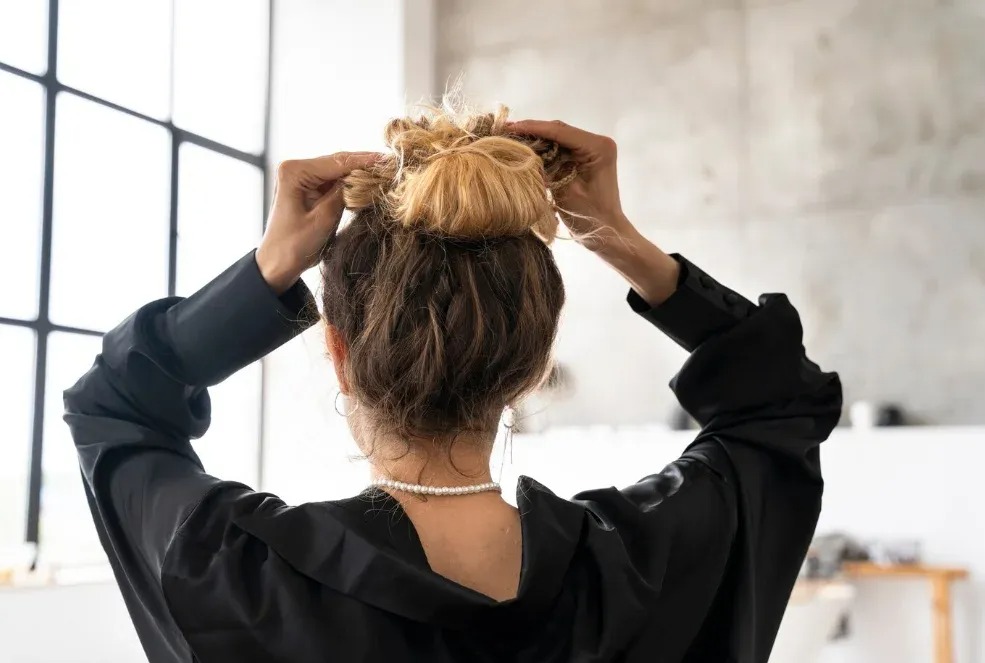 penteados elegantes para fazer em casa e economizar