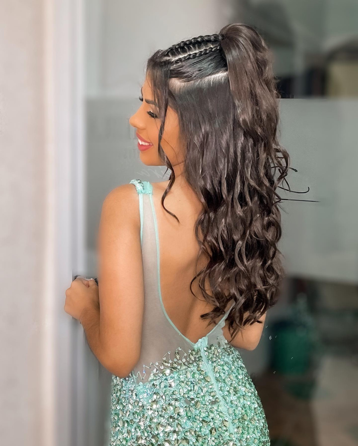 diferenca penteado russo e penteado glam