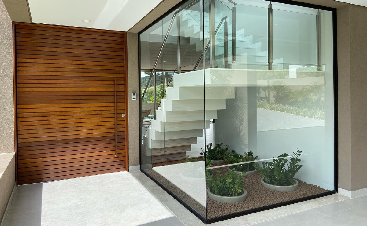 Guia completo de iluminação para jardins de inverno