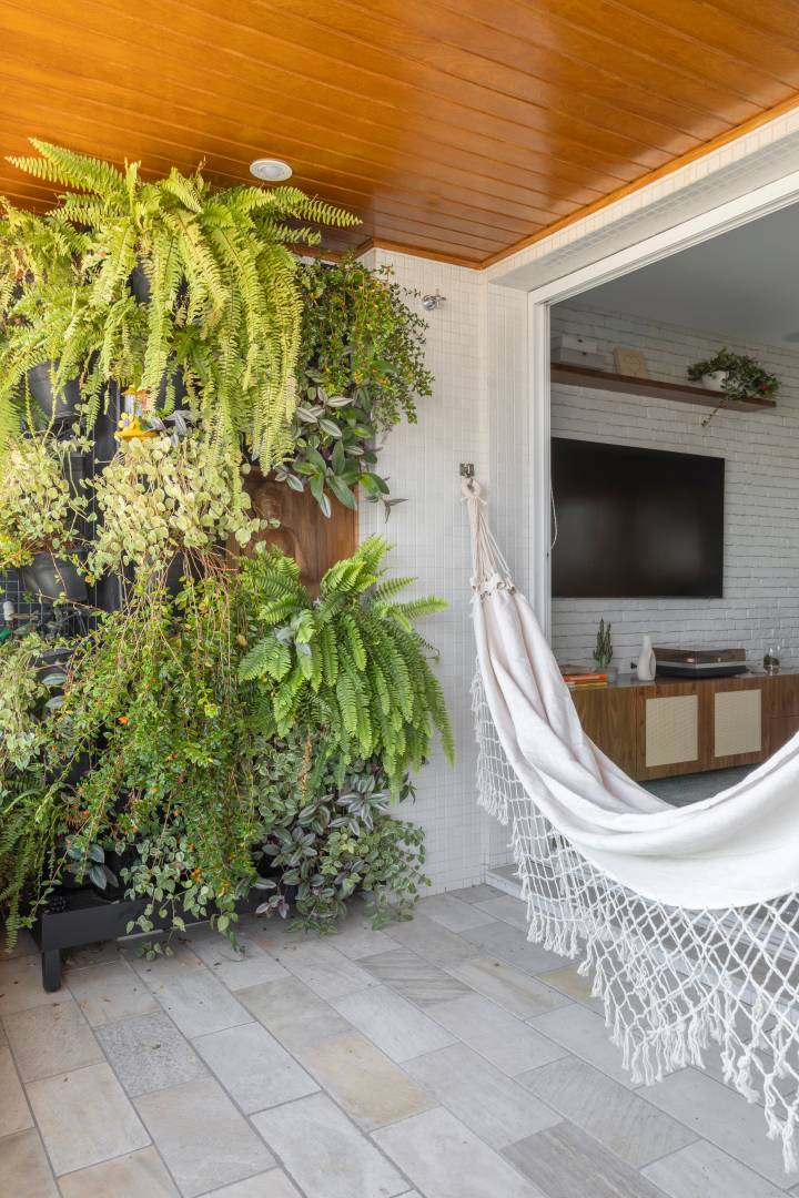 Como criar um jardim vertical na varanda